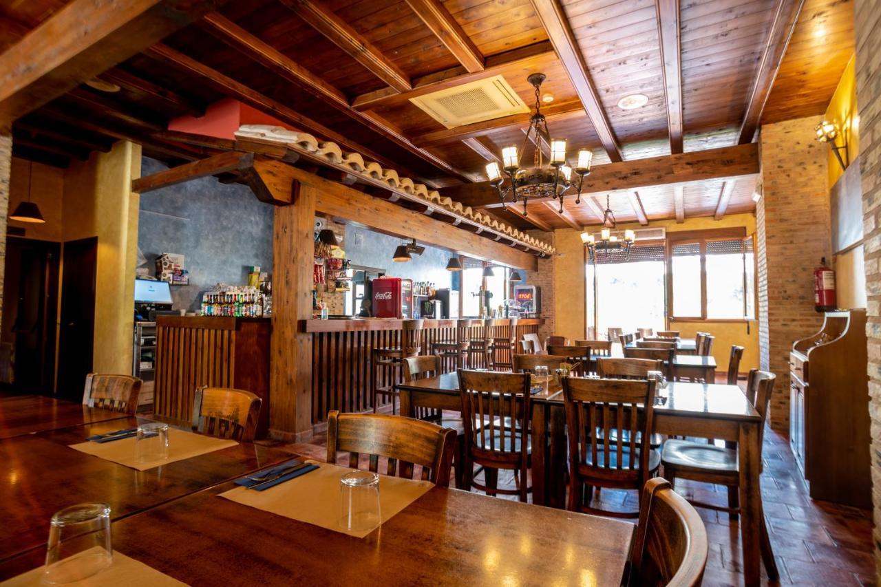 Hostal El Guerrer Todolella Esterno foto